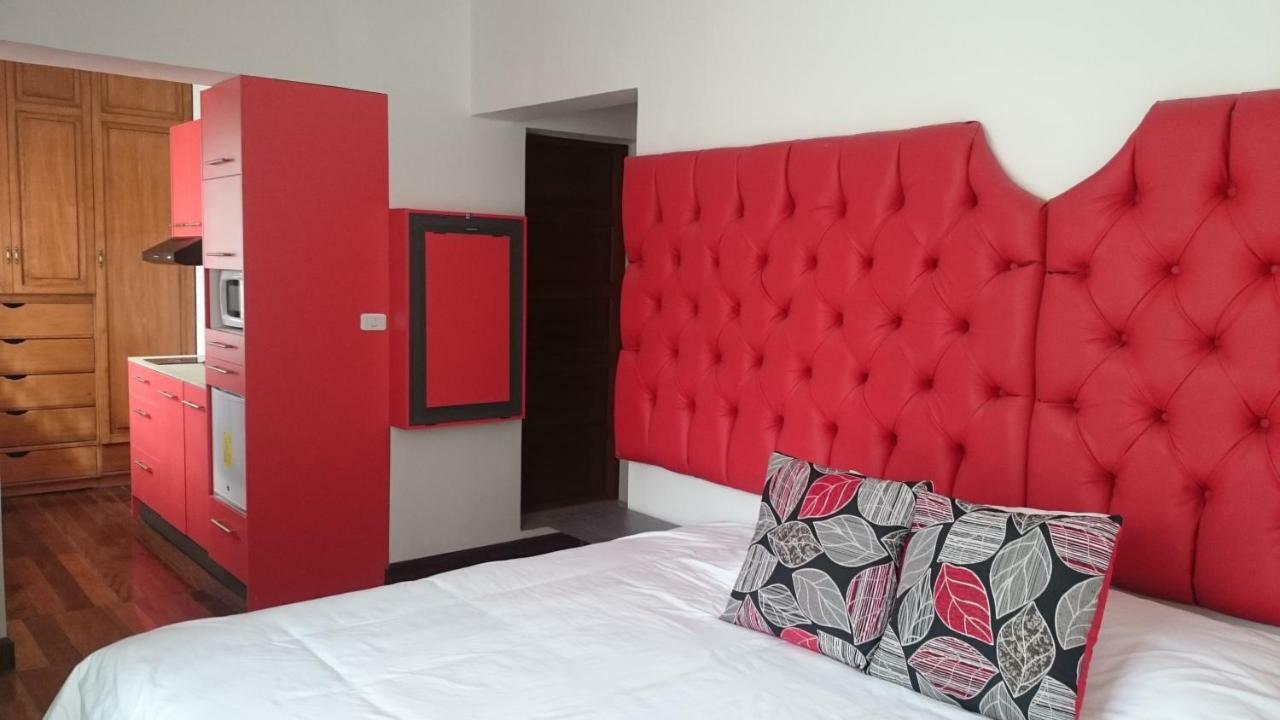 Suites+Arte Quito Buitenkant foto