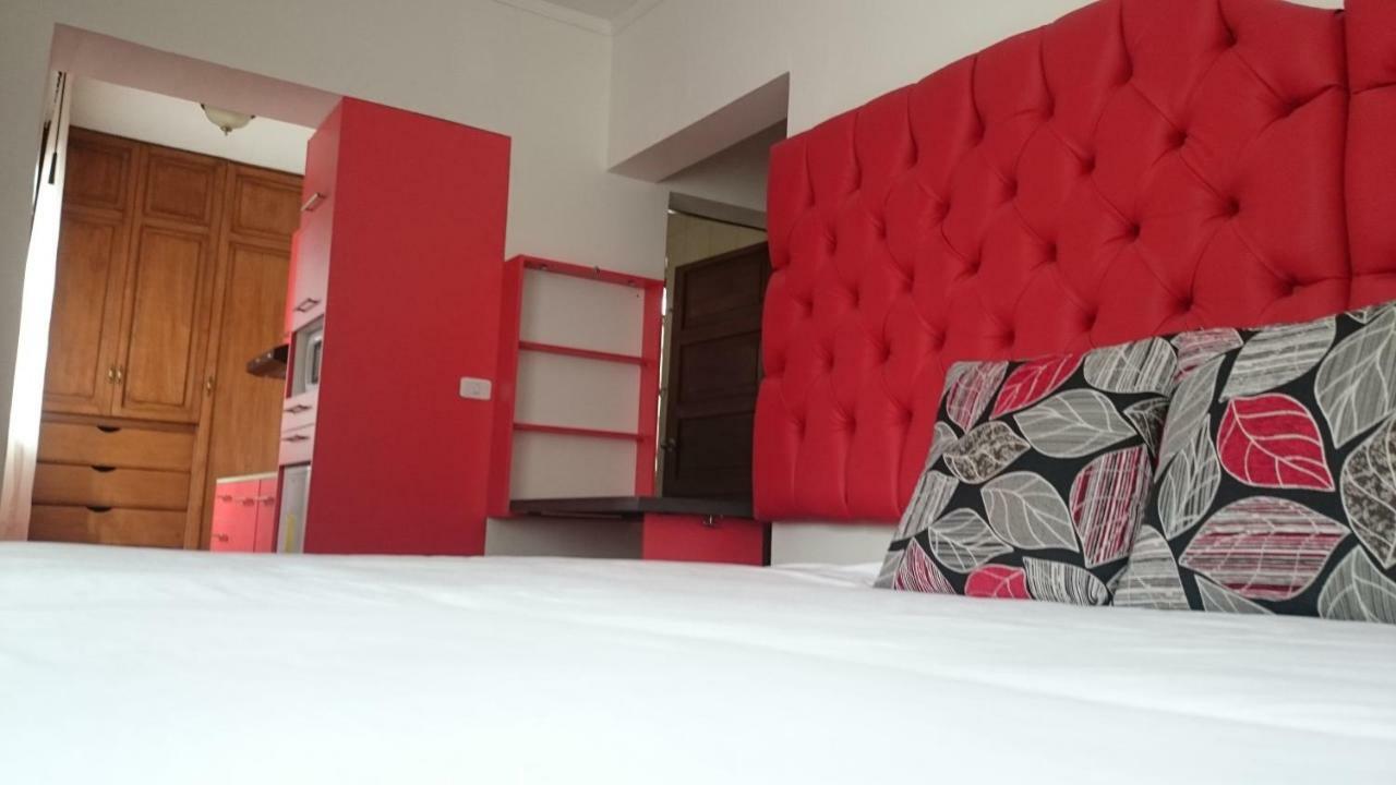 Suites+Arte Quito Buitenkant foto