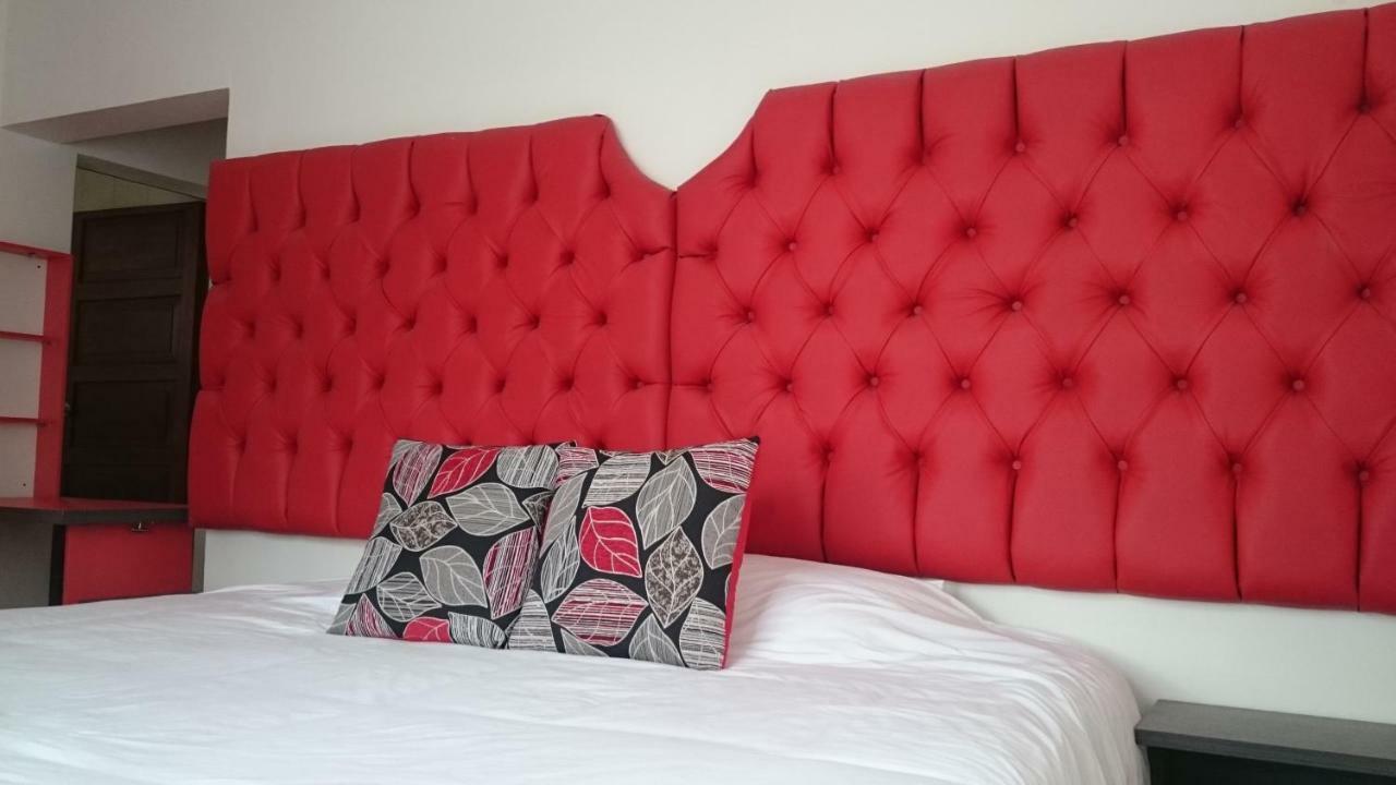 Suites+Arte Quito Buitenkant foto